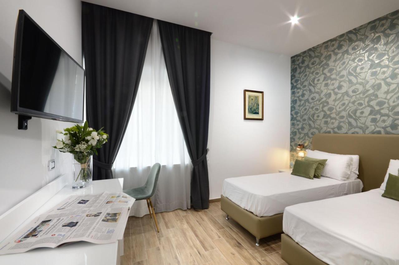 นาโปลีซีซัน Bed & Breakfast เนเปิลส์ ภายนอก รูปภาพ